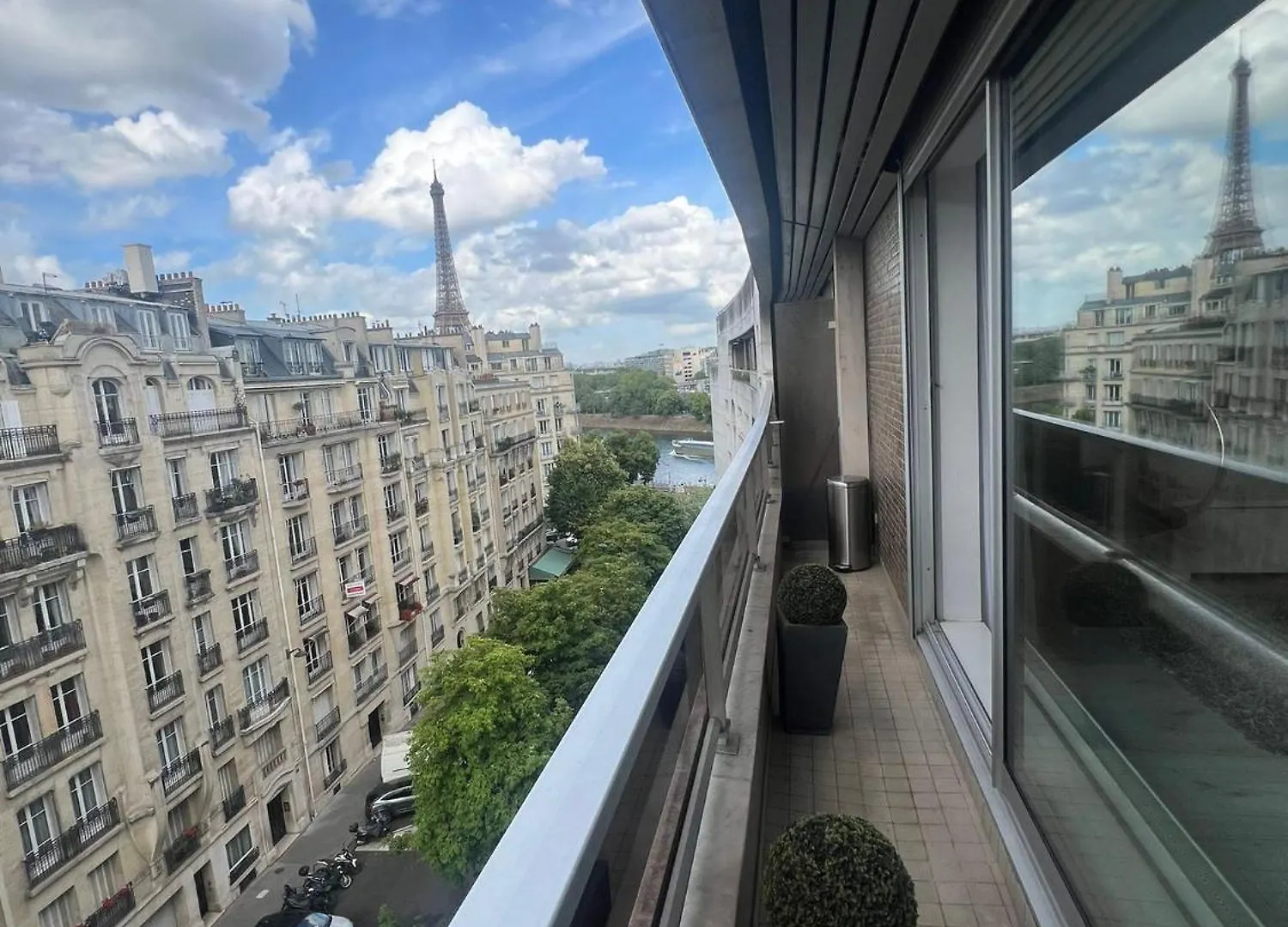 Luxury Suite View Eiffel Tower Paris 16Th Trocadero Apartment